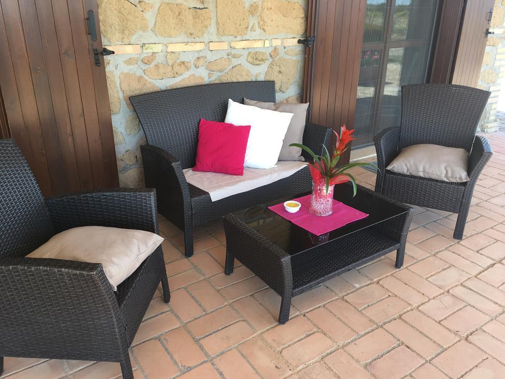 Il Casale Degli Ulivi - Agriturismo - Tenimenti Leone Lanuvio Экстерьер фото
